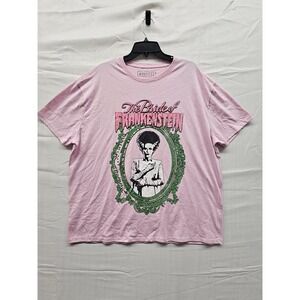 Universal Monsters Bride of Frankenstein Pink Graphic T-Shirt Femme Fatale L NEW